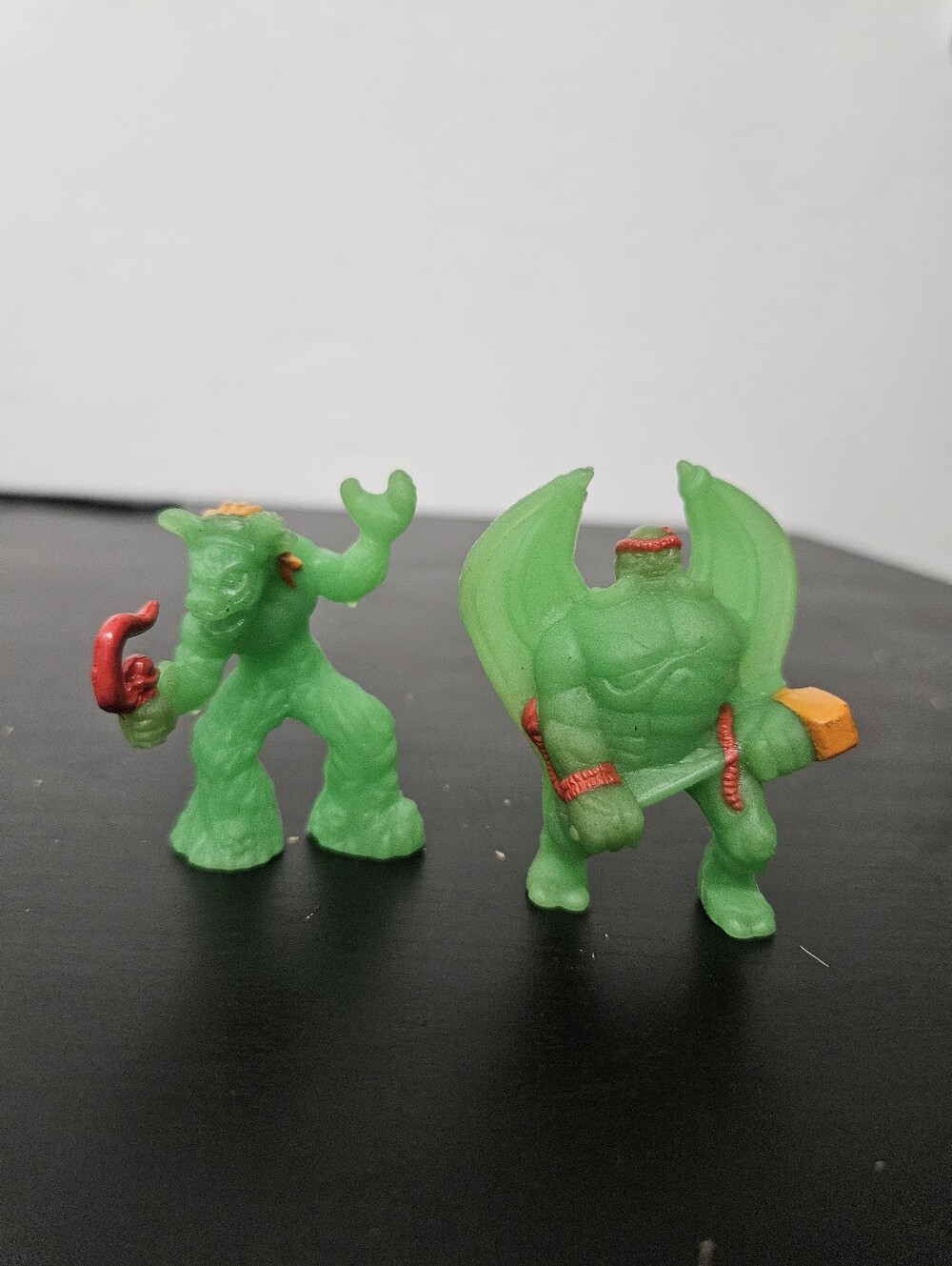 Monster in My Pocket Series 4 green #097 Charun plus 1 other